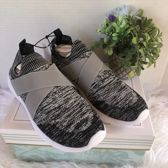 Women’s Slip On Sneakers Size L 9/10 West Loop Memory Foam - Picture 8 of 16